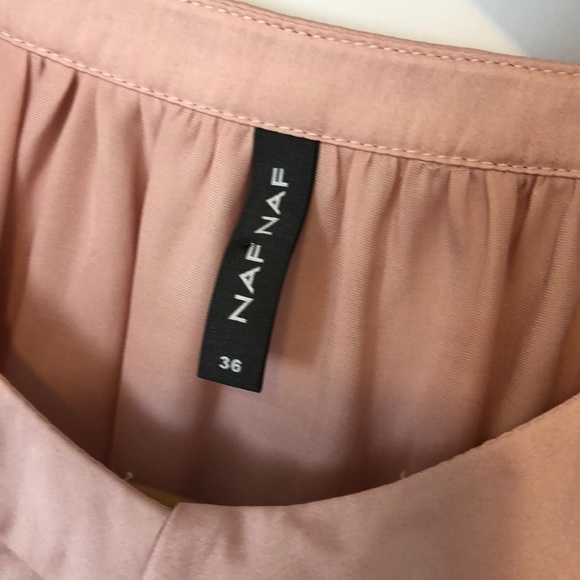 Silky Naf Naf soft pink/black sleeveless blouse - Picture 2 of 7